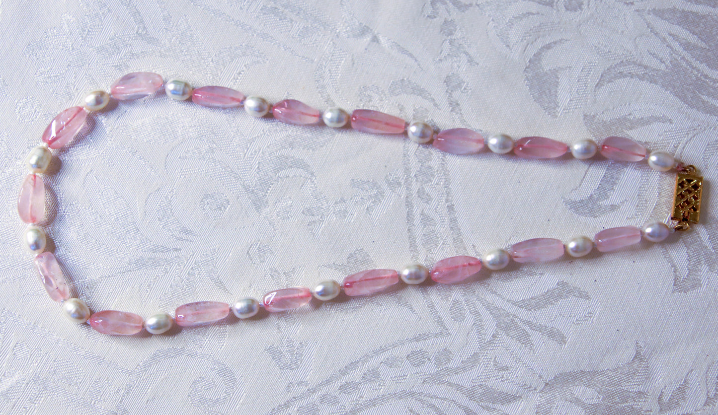 Rose Quartz with Pearl Mala