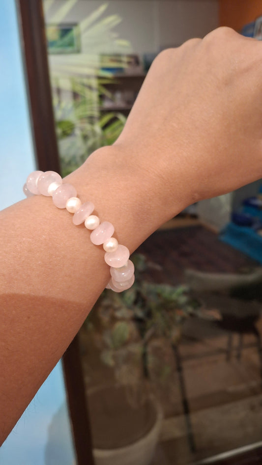Rose Quartz & Pearl Bracelet