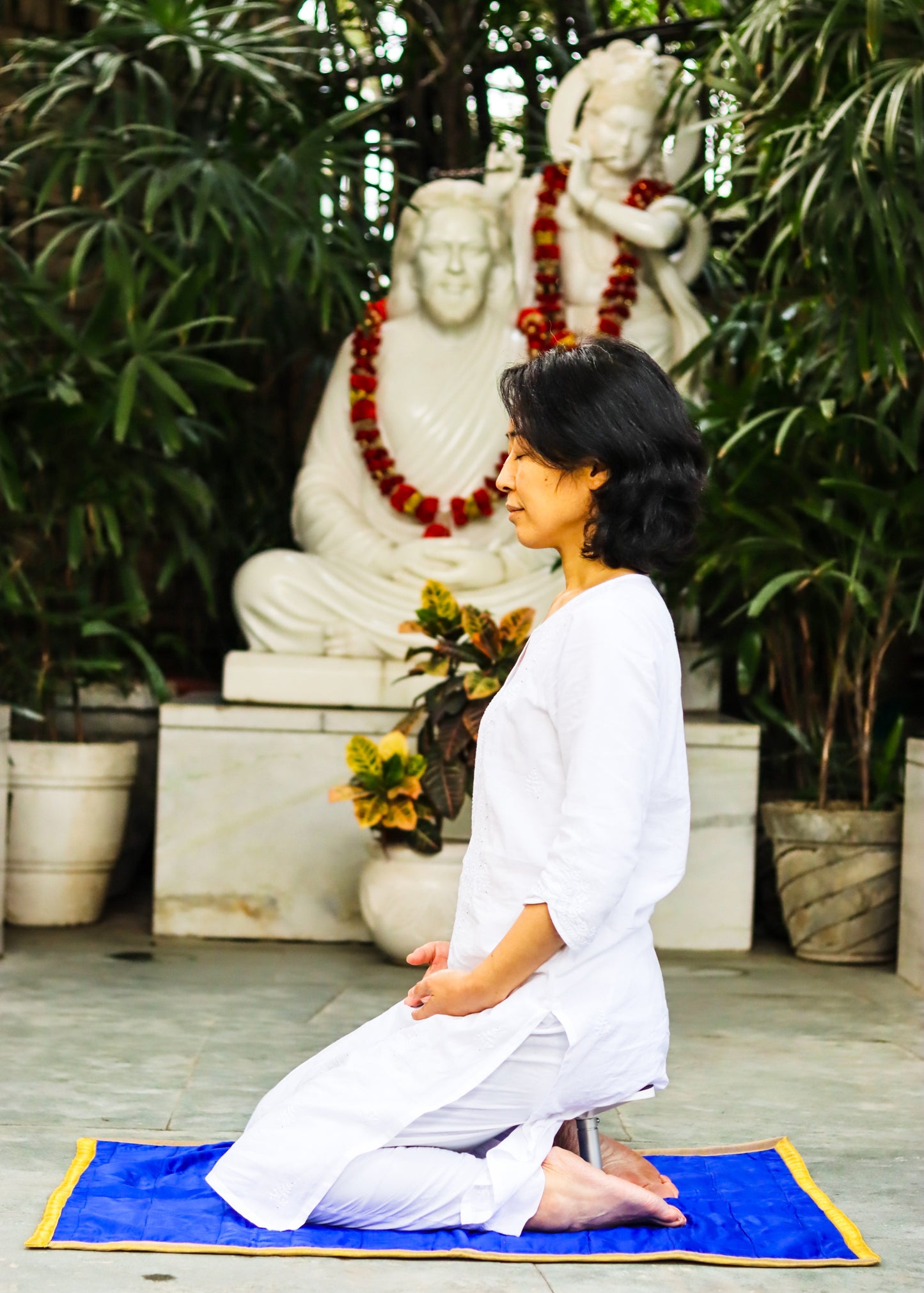 Acrylic Meditation & Yoga Bench