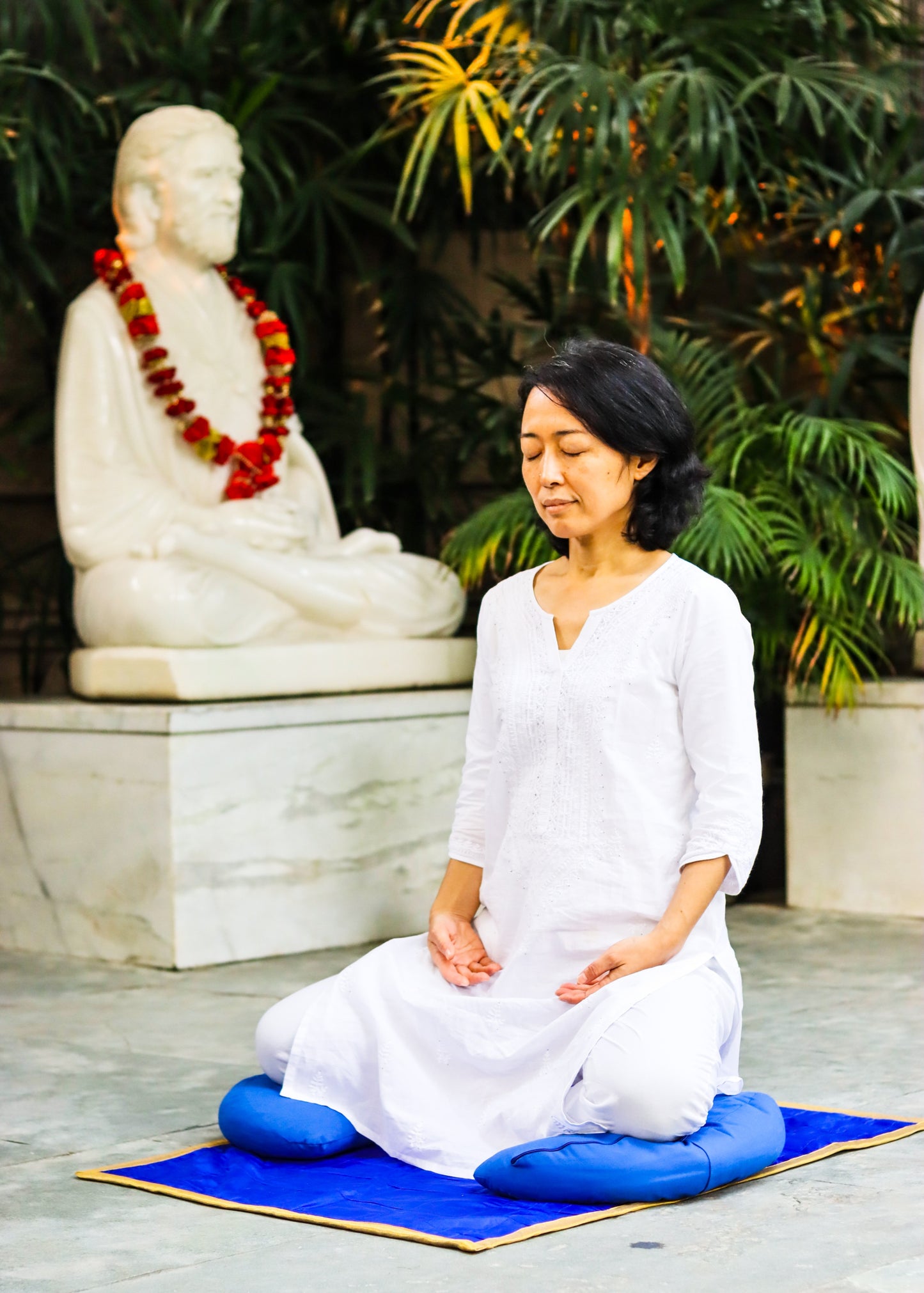 Acrylic Meditation & Yoga Bench